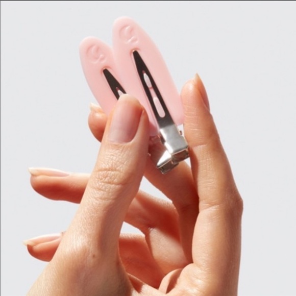 Glossier Accessories - Glossier Limited Edition Hair Clips
